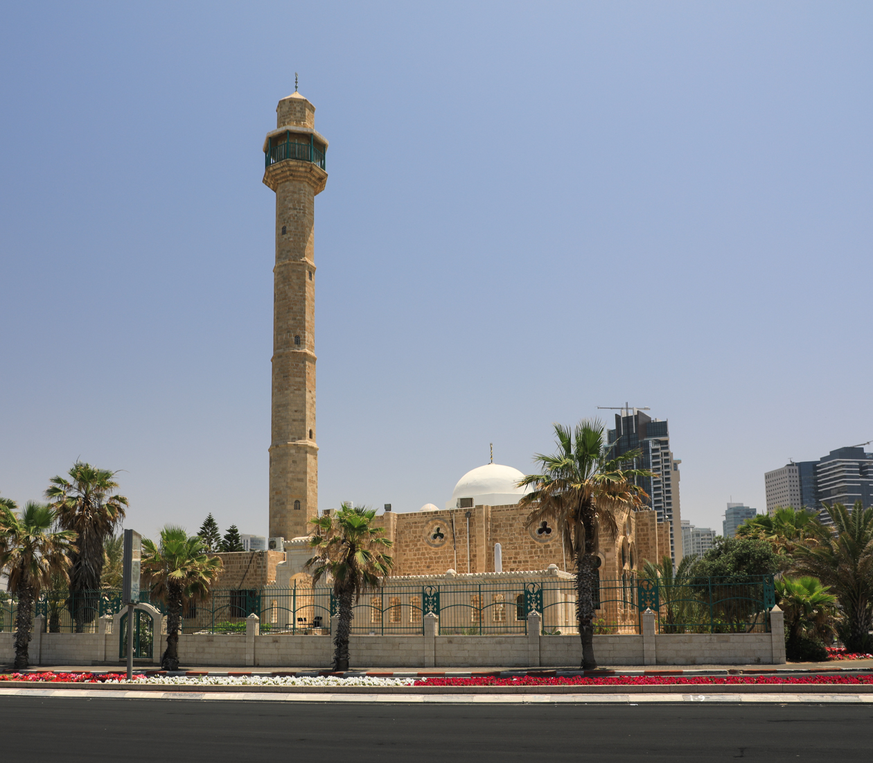 tel-aviv-hassan-bek-moskee