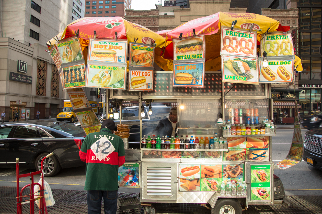 newyork-hotdogstand
