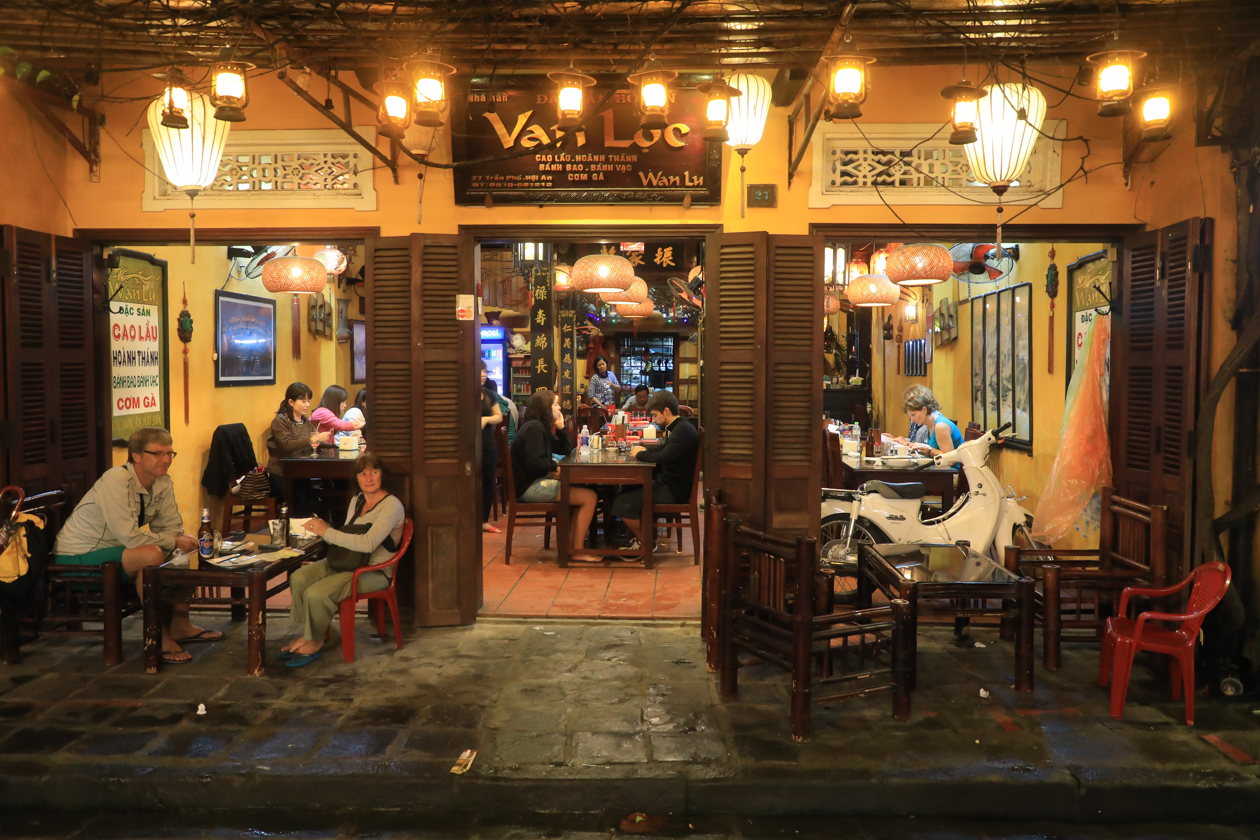 vietnam-hoi-an-restaurant