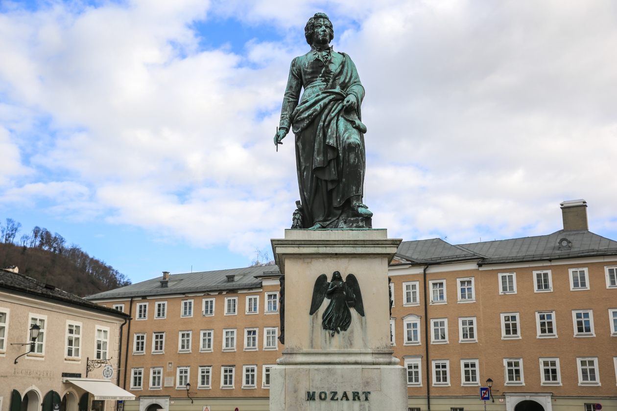 salzburg-standbeeld-mozart