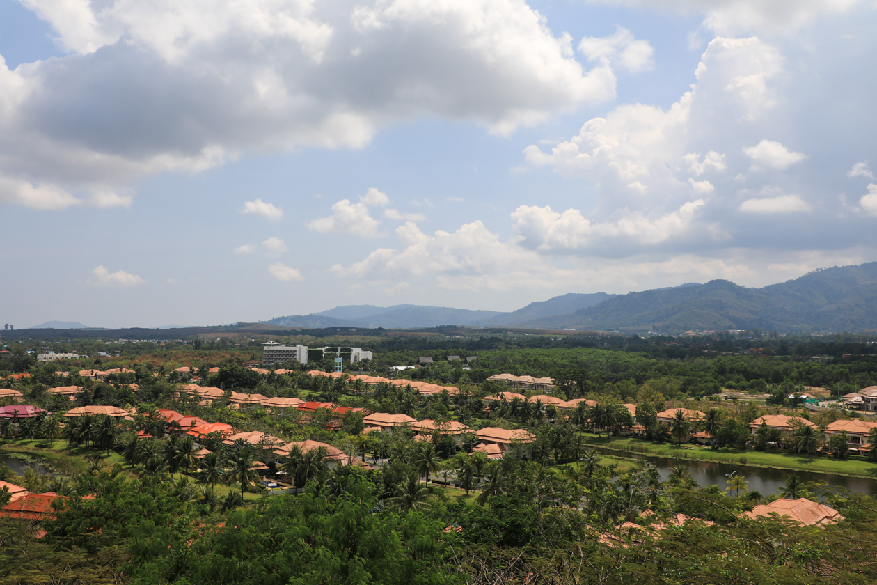 phuket-uitzicht-over-thalang