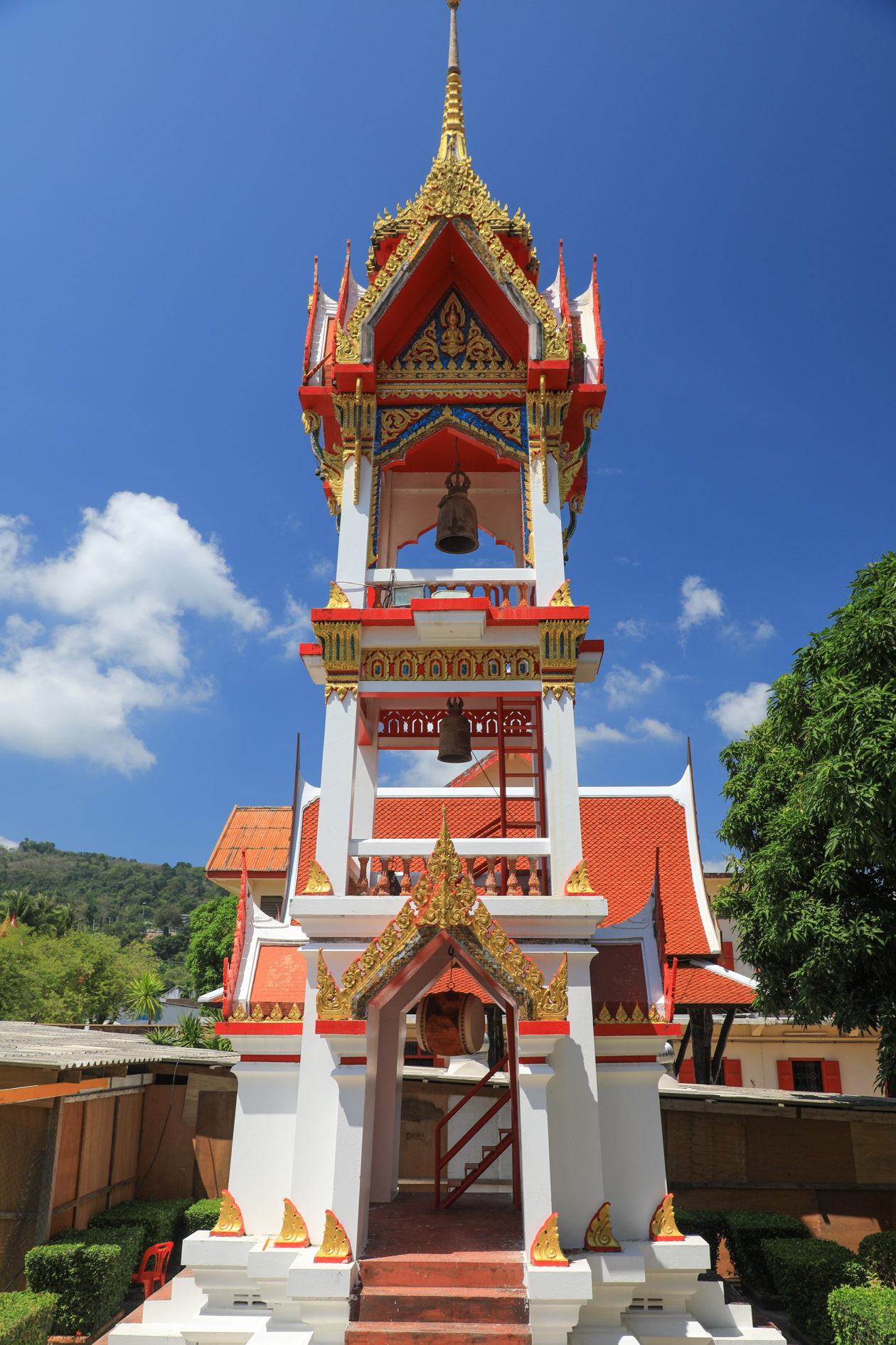 phuket-wat-chalong